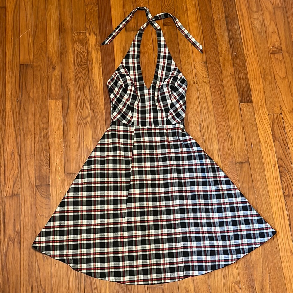 Black/red vintage look halter dress